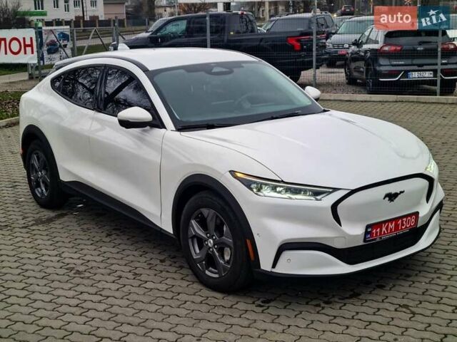 Белый Форд Mustang Mach-E, объемом двигателя 0 л и пробегом 34 тыс. км за 27000 $, фото 23 на Automoto.ua