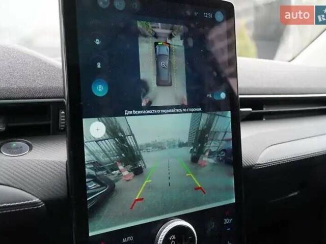 Белый Форд Mustang Mach-E, объемом двигателя 0 л и пробегом 42 тыс. км за 32500 $, фото 8 на Automoto.ua