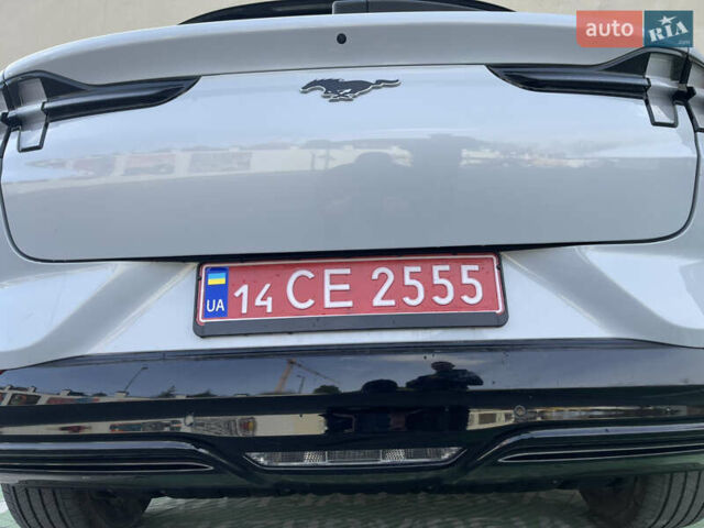 Белый Форд Mustang Mach-E, объемом двигателя 0 л и пробегом 67 тыс. км за 25900 $, фото 15 на Automoto.ua