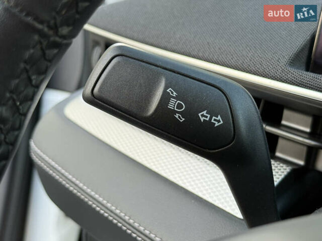 Белый Форд Mustang Mach-E, объемом двигателя 0 л и пробегом 60 тыс. км за 22200 $, фото 77 на Automoto.ua