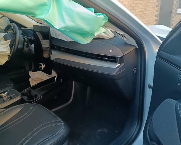Белый Форд Mustang Mach-E, объемом двигателя 0 л и пробегом 39 тыс. км за 17000 $, фото 21 на Automoto.ua