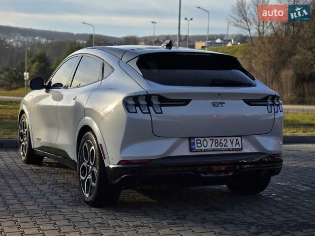 Белый Форд Mustang Mach-E, объемом двигателя 0 л и пробегом 31 тыс. км за 31999 $, фото 29 на Automoto.ua