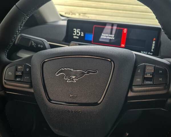 Белый Форд Mustang Mach-E, объемом двигателя 0 л и пробегом 34 тыс. км за 27000 $, фото 31 на Automoto.ua