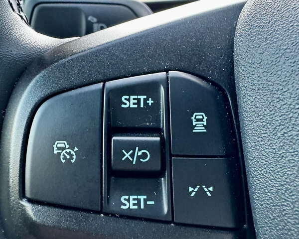 Білий Форд Mustang Mach-E, об'ємом двигуна 0 л та пробігом 42 тис. км за 25300 $, фото 42 на Automoto.ua