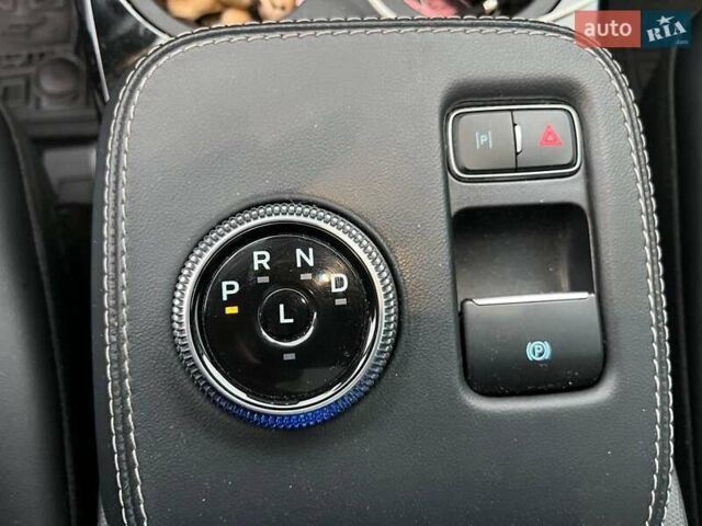 Белый Форд Mustang Mach-E, объемом двигателя 0 л и пробегом 80 тыс. км за 26640 $, фото 26 на Automoto.ua