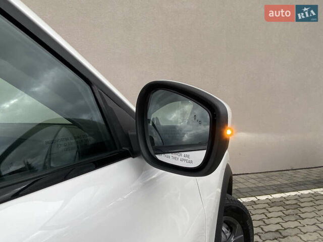 Білий Форд Mustang Mach-E, об'ємом двигуна 0 л та пробігом 58 тис. км за 22450 $, фото 49 на Automoto.ua