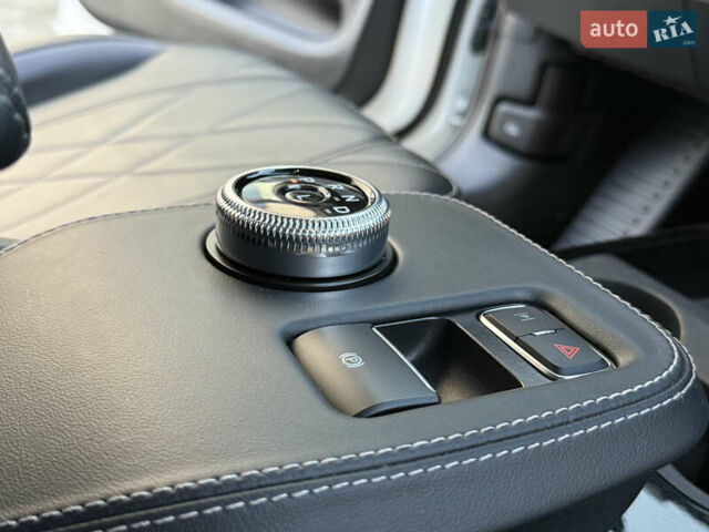 Белый Форд Mustang Mach-E, объемом двигателя 0 л и пробегом 60 тыс. км за 22200 $, фото 66 на Automoto.ua