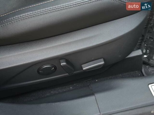 Белый Форд Mustang Mach-E, объемом двигателя 0 л и пробегом 31 тыс. км за 31999 $, фото 60 на Automoto.ua