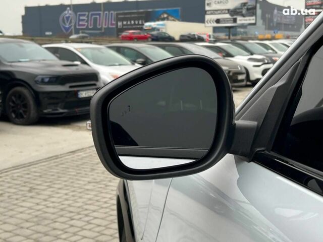 Белый Форд Mustang Mach-E, объемом двигателя 0 л и пробегом 80 тыс. км за 26640 $, фото 13 на Automoto.ua