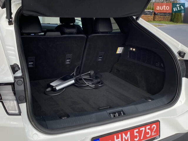 Белый Форд Mustang Mach-E, объемом двигателя 0 л и пробегом 58 тыс. км за 22950 $, фото 99 на Automoto.ua