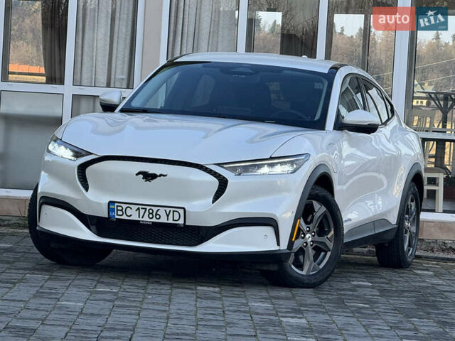 Белый Форд Mustang Mach-E, объемом двигателя 0 л и пробегом 60 тыс. км за 22200 $, фото 1 на Automoto.ua