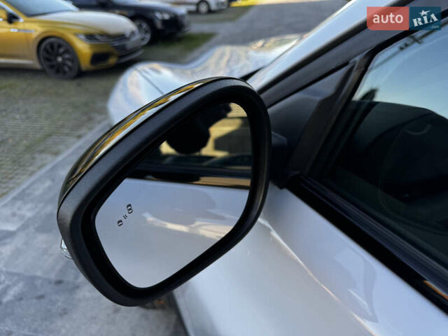 Білий Форд Mustang Mach-E, об'ємом двигуна 0 л та пробігом 32 тис. км за 24900 $, фото 16 на Automoto.ua