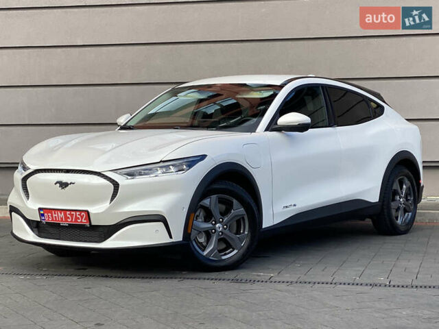 Белый Форд Mustang Mach-E, объемом двигателя 0 л и пробегом 58 тыс. км за 22950 $, фото 22 на Automoto.ua