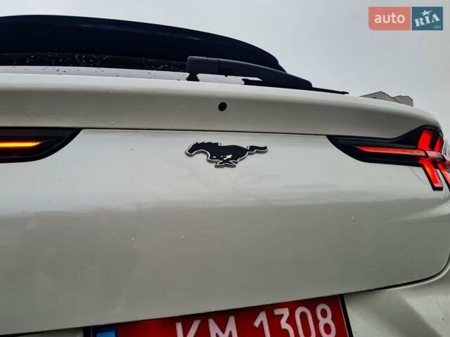 Белый Форд Mustang Mach-E, объемом двигателя 0 л и пробегом 34 тыс. км за 27000 $, фото 24 на Automoto.ua