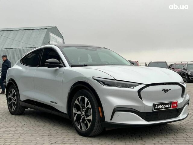 Белый Форд Mustang Mach-E, объемом двигателя 0 л и пробегом 80 тыс. км за 26640 $, фото 10 на Automoto.ua