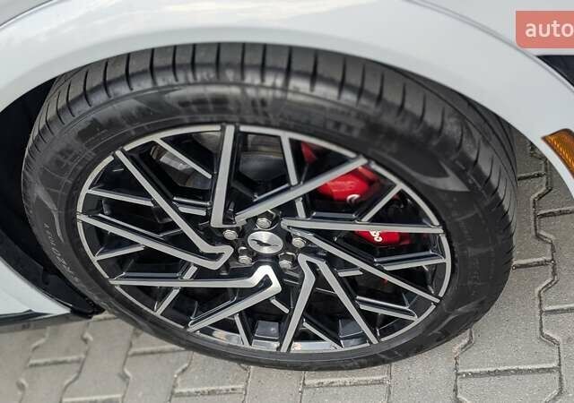 Білий Форд Mustang Mach-E, об'ємом двигуна 0 л та пробігом 77 тис. км за 33622 $, фото 13 на Automoto.ua