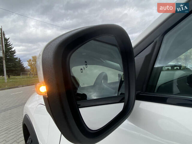 Білий Форд Mustang Mach-E, об'ємом двигуна 0 л та пробігом 58 тис. км за 22450 $, фото 34 на Automoto.ua