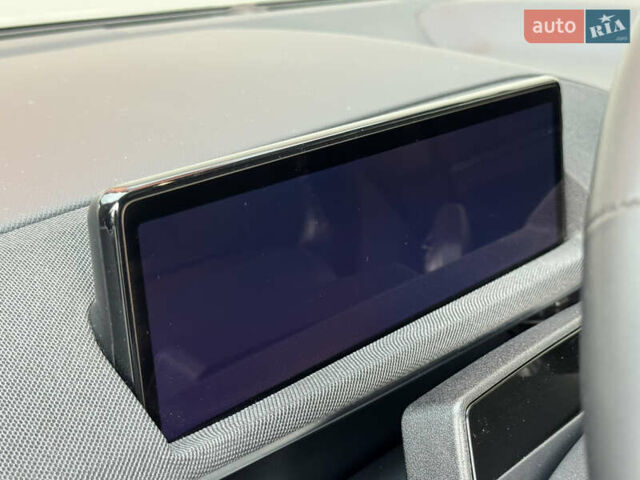 Белый Форд Mustang Mach-E, объемом двигателя 0 л и пробегом 59 тыс. км за 21950 $, фото 60 на Automoto.ua