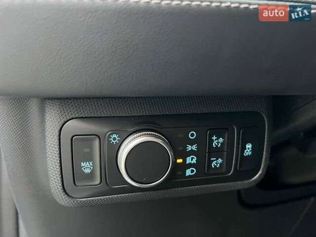 Белый Форд Mustang Mach-E, объемом двигателя 0 л и пробегом 80 тыс. км за 26640 $, фото 20 на Automoto.ua