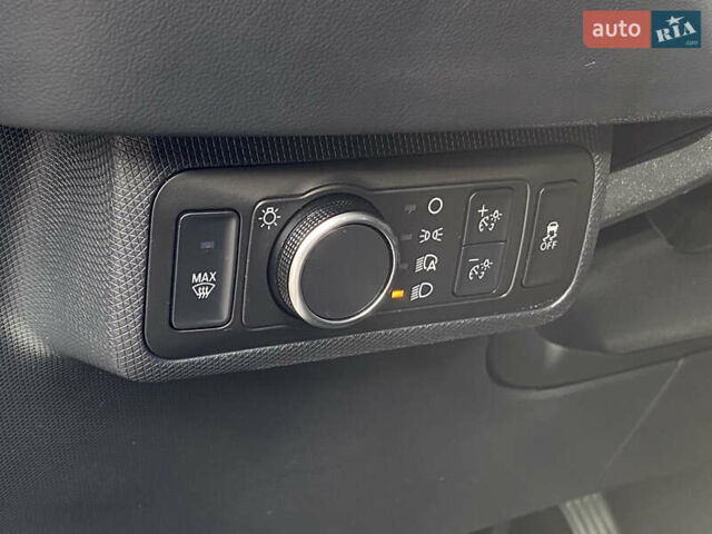 Білий Форд Mustang Mach-E, об'ємом двигуна 0 л та пробігом 58 тис. км за 22450 $, фото 62 на Automoto.ua