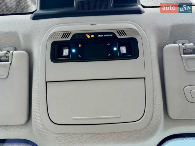 Білий Форд Mustang Mach-E, об'ємом двигуна 0 л та пробігом 42 тис. км за 25300 $, фото 40 на Automoto.ua