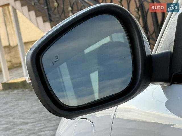 Белый Форд Mustang Mach-E, объемом двигателя 0 л и пробегом 60 тыс. км за 22200 $, фото 14 на Automoto.ua