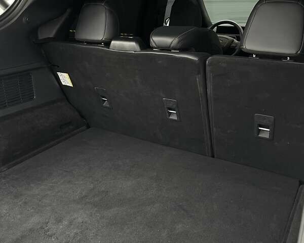 Белый Форд Mustang Mach-E, объемом двигателя 0 л и пробегом 39 тыс. км за 32500 $, фото 17 на Automoto.ua