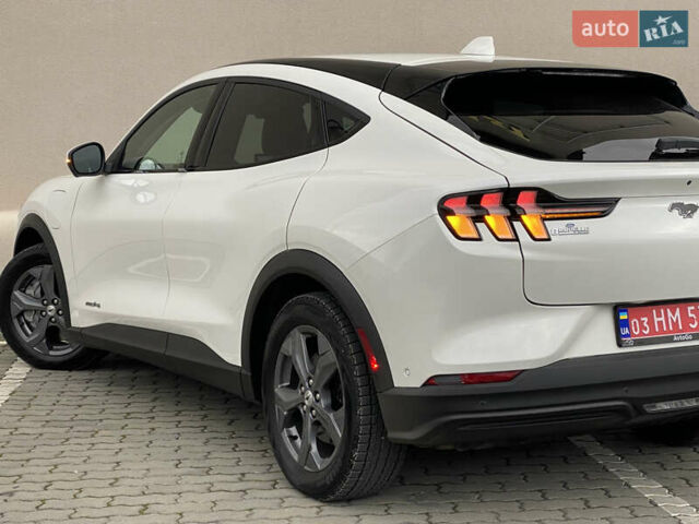 Білий Форд Mustang Mach-E, об'ємом двигуна 0 л та пробігом 58 тис. км за 22450 $, фото 56 на Automoto.ua