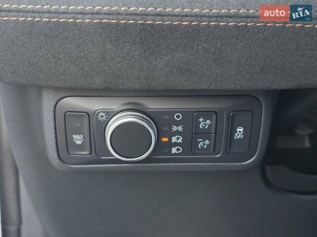 Белый Форд Mustang Mach-E, объемом двигателя 0 л и пробегом 31 тыс. км за 31999 $, фото 75 на Automoto.ua