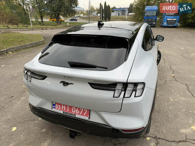 Форд Mustang Mach-E 2022 в Ровно на Automoto.ua Белый Форд Mustang Mach-E, объемом двигателя 0 л и пробегом 75 тыс. км за 23700 $, фото 12 на Automoto.ua