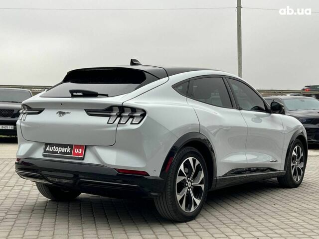 Белый Форд Mustang Mach-E, объемом двигателя 0 л и пробегом 80 тыс. км за 26640 $, фото 6 на Automoto.ua