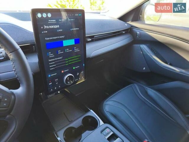 Белый Форд Mustang Mach-E, объемом двигателя 0 л и пробегом 8 тыс. км за 26900 $, фото 19 на Automoto.ua