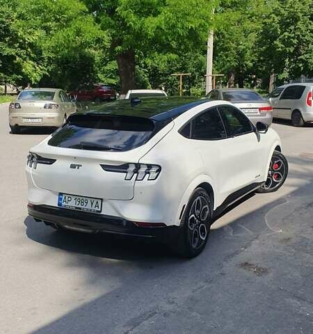 Белый Форд Mustang Mach-E, объемом двигателя 0 л и пробегом 19 тыс. км за 36000 $, фото 3 на Automoto.ua