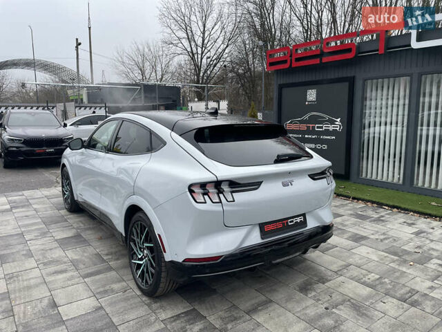Белый Форд Mustang Mach-E, объемом двигателя 0 л и пробегом 4 тыс. км за 39900 $, фото 11 на Automoto.ua