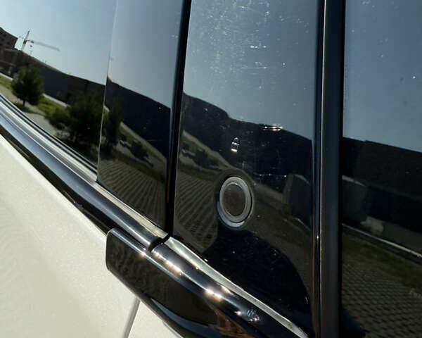 Белый Форд Mustang Mach-E, объемом двигателя 0 л и пробегом 23 тыс. км за 42700 $, фото 33 на Automoto.ua
