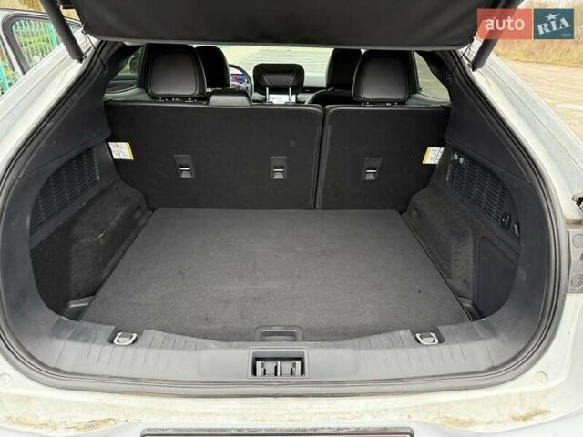 Білий Форд Mustang Mach-E, об'ємом двигуна 0 л та пробігом 6 тис. км за 28500 $, фото 9 на Automoto.ua