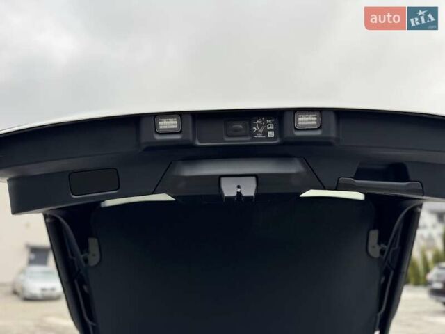 Білий Форд Mustang Mach-E, об'ємом двигуна 0 л та пробігом 34 тис. км за 29500 $, фото 20 на Automoto.ua