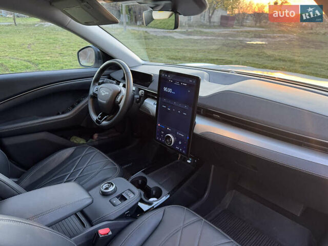 Білий Форд Mustang Mach-E, об'ємом двигуна 0 л та пробігом 39 тис. км за 25500 $, фото 26 на Automoto.ua