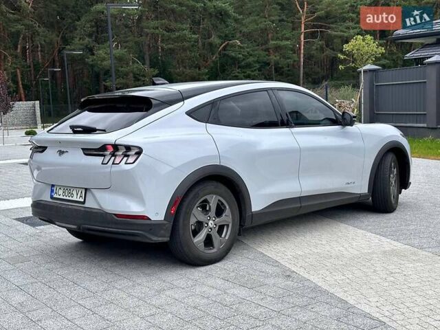 Белый Форд Mustang Mach-E, объемом двигателя 0 л и пробегом 9 тыс. км за 25700 $, фото 11 на Automoto.ua