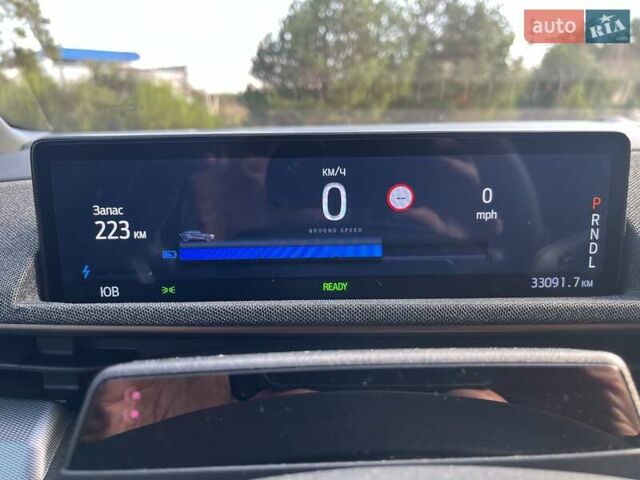 Белый Форд Mustang Mach-E, объемом двигателя 0 л и пробегом 33 тыс. км за 32500 $, фото 6 на Automoto.ua