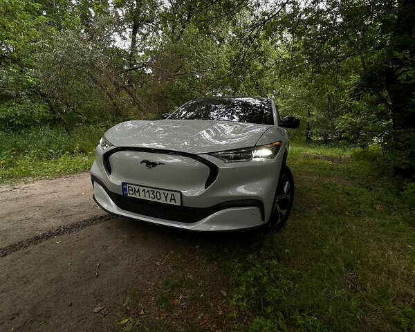 Білий Форд Mustang Mach-E, об'ємом двигуна 0 л та пробігом 14 тис. км за 29800 $, фото 5 на Automoto.ua