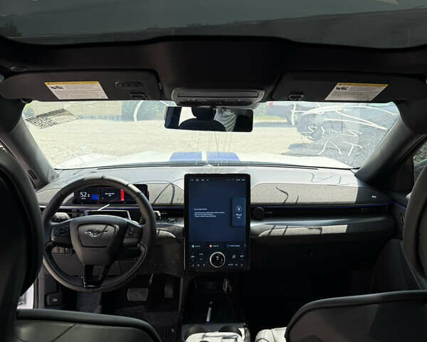 Білий Форд Mustang Mach-E, об'ємом двигуна 0 л та пробігом 25 тис. км за 21700 $, фото 45 на Automoto.ua