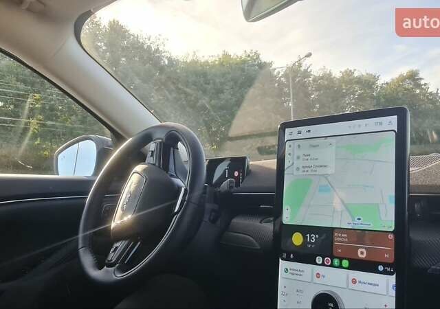 Белый Форд Mustang Mach-E, объемом двигателя 0 л и пробегом 12 тыс. км за 27000 $, фото 21 на Automoto.ua