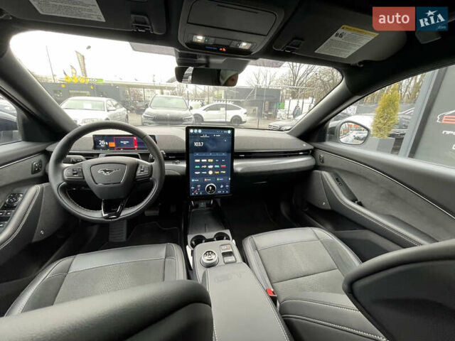 Белый Форд Mustang Mach-E, объемом двигателя 0 л и пробегом 4 тыс. км за 39900 $, фото 22 на Automoto.ua