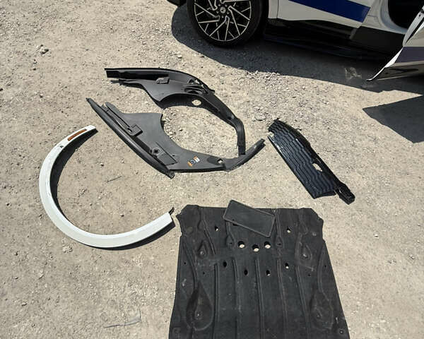 Білий Форд Mustang Mach-E, об'ємом двигуна 0 л та пробігом 25 тис. км за 21700 $, фото 48 на Automoto.ua