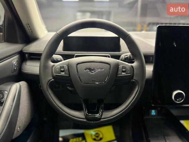 Белый Форд Mustang Mach-E, объемом двигателя 0 л и пробегом 2 тыс. км за 28000 $, фото 9 на Automoto.ua