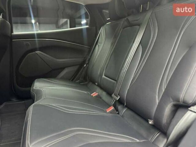 Белый Форд Mustang Mach-E, объемом двигателя 0 л и пробегом 2 тыс. км за 28000 $, фото 14 на Automoto.ua