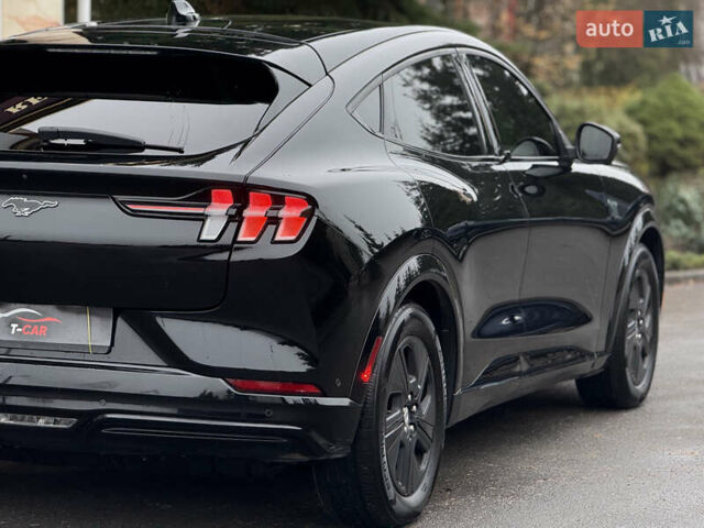 Чорний Форд Mustang Mach-E, об'ємом двигуна 0 л та пробігом 98 тис. км за 25900 $, фото 15 на Automoto.ua