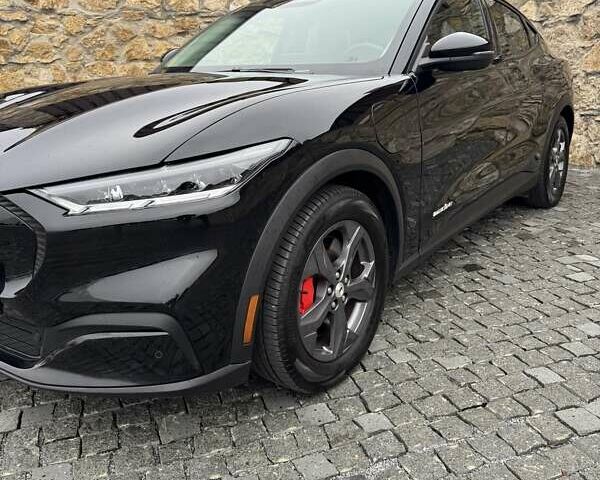 Чорний Форд Mustang Mach-E, об'ємом двигуна 0 л та пробігом 171 тис. км за 22700 $, фото 13 на Automoto.ua