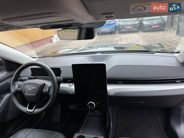 Черный Форд Mustang Mach-E, объемом двигателя 0 л и пробегом 150 тыс. км за 19999 $, фото 39 на Automoto.ua